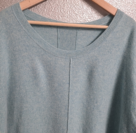 Wrap Baby Blue 100% Cashmere Pullover Sweater - Picture 7 of 8